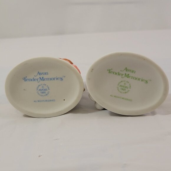 AVON Tender Memories Porcelain Dog & Cat Friends - Picture 4 of 16